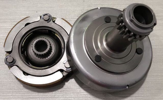 ZC C110 Beginner Clutch Assembly - Shiny Cover with Box for Honda CJLHQZC-ZC02 motorcycle part